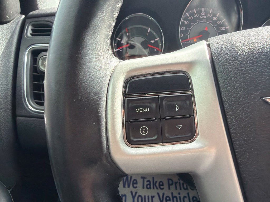 Used 2014 Chrysler 200 Touring FWD image 8