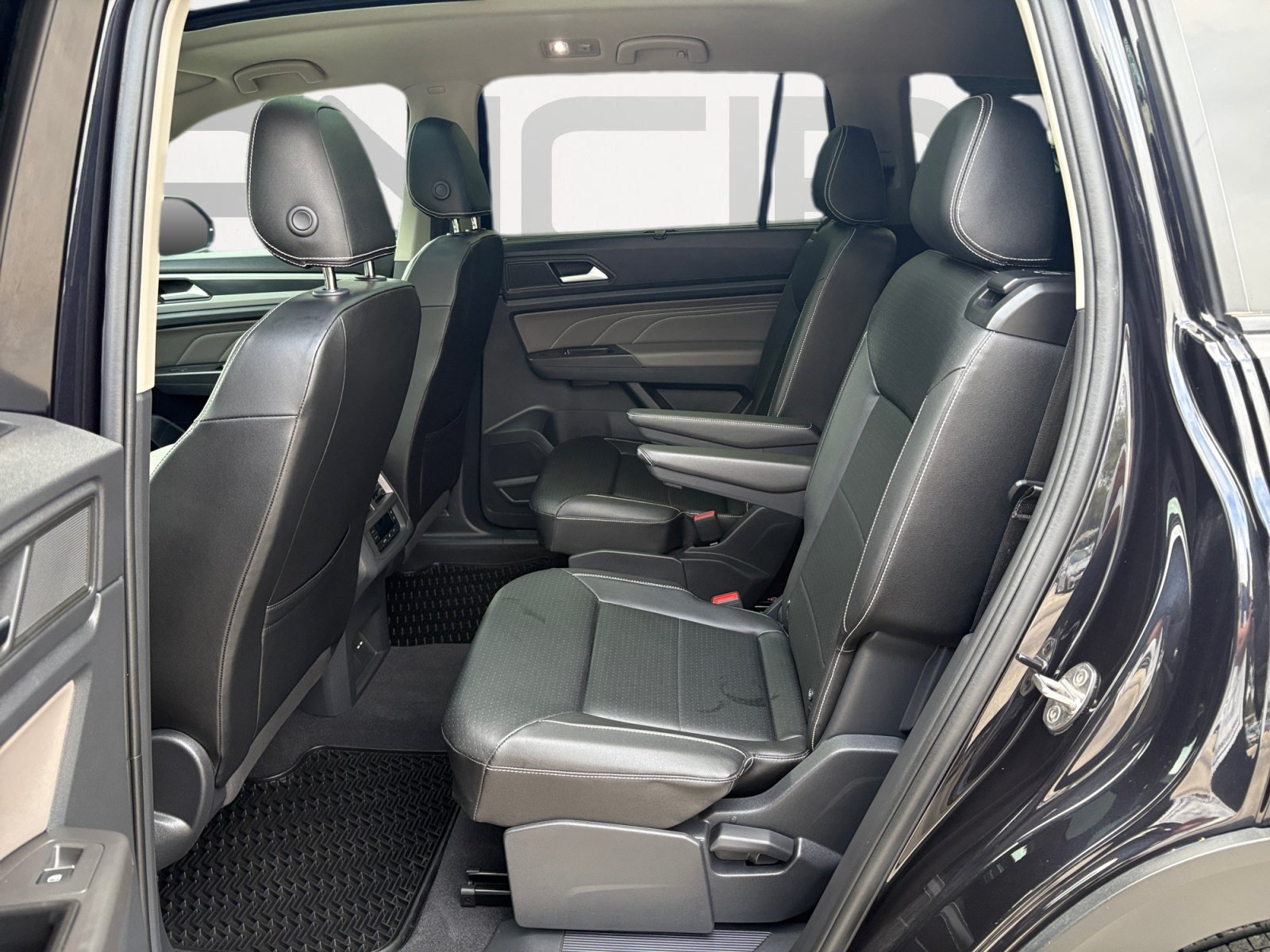 Certified 2023 Volkswagen Atlas SEL R-Line AWD/4WD image 21