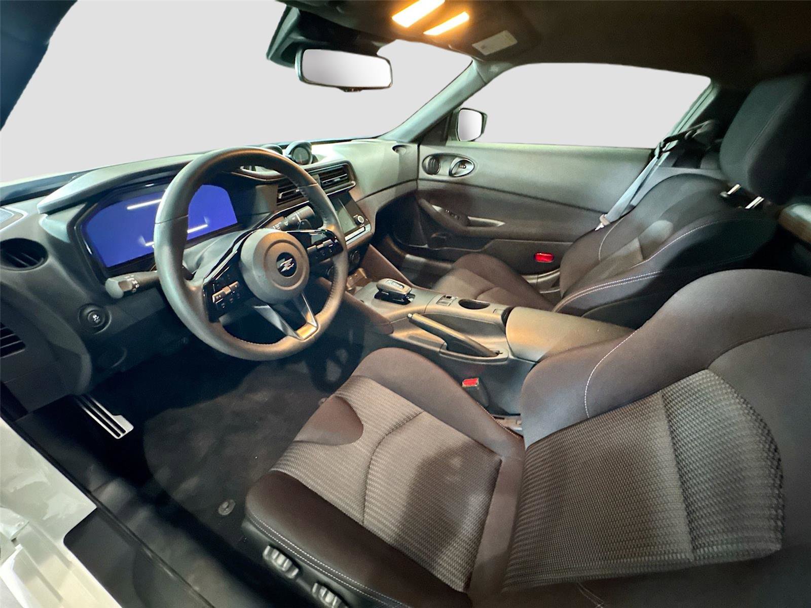 Used 2025 Nissan Z Sport w/ Floor Mat Package RWD image 11