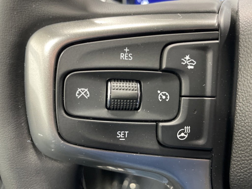 Used 2025 Chevrolet Silverado 1500 LT image 38