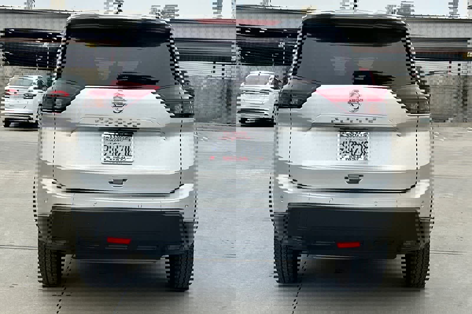 Used 2024 Nissan Rogue S image 8