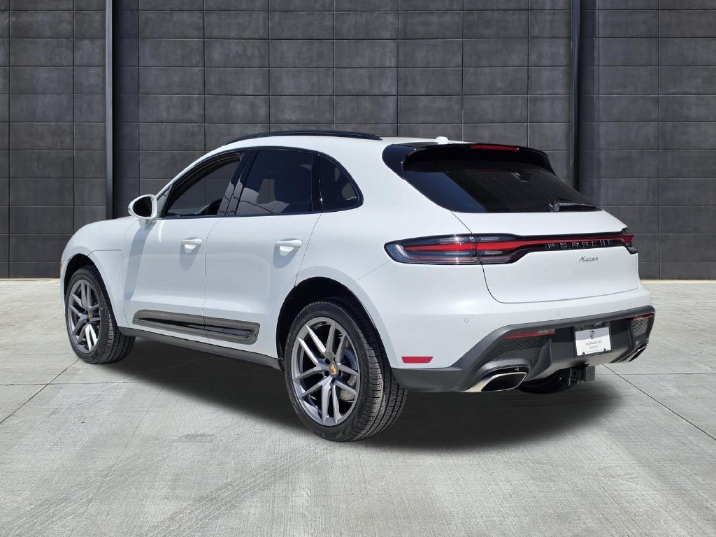 New 2026 Porsche Macan AWD/4WD image 3