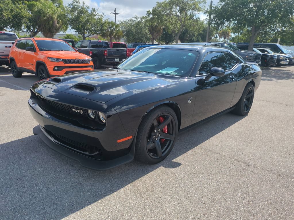 Used 2022 Dodge Challenger SRT Hellcat w/ Plus Package RWD image 10