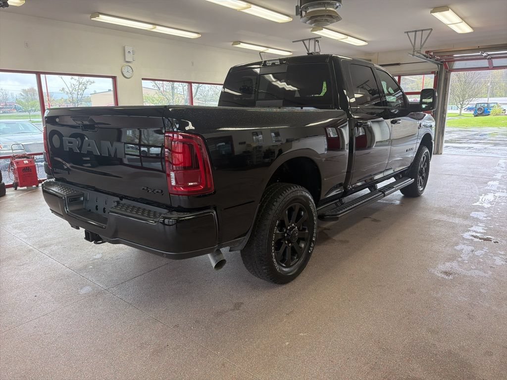 New 2026 RAM 3500 Laramie AWD/4WD image 25