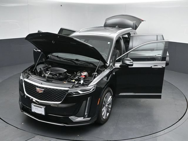 Used 2025 Cadillac XT6 Premium Luxury w/ Technology Package AWD/4WD image 56