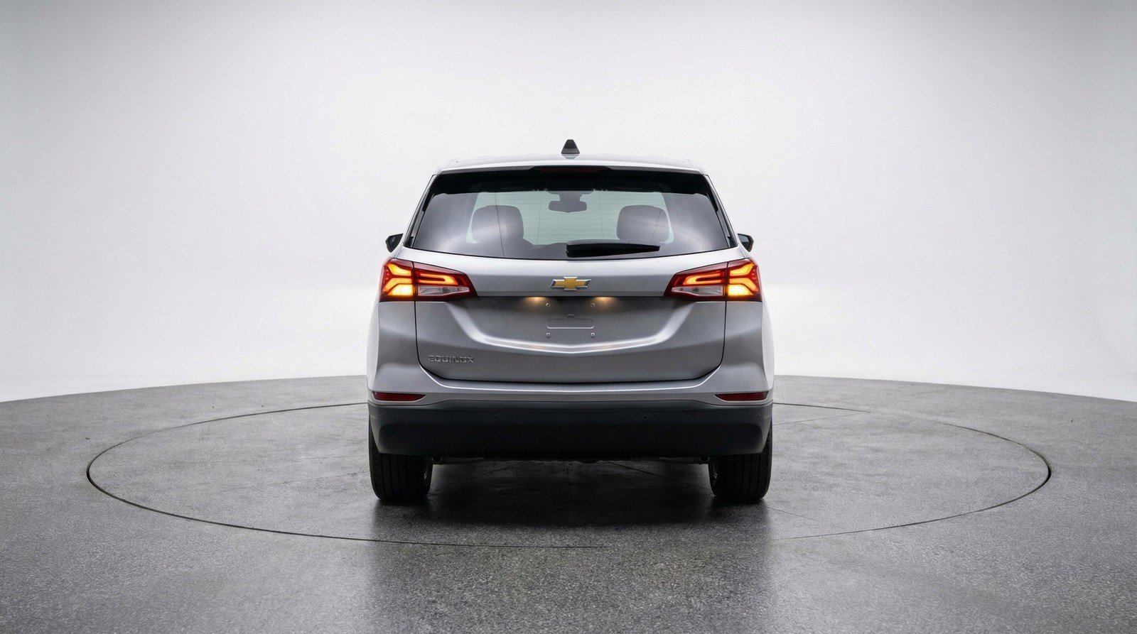 Used 2025 Chevrolet Equinox LT FWD image 7