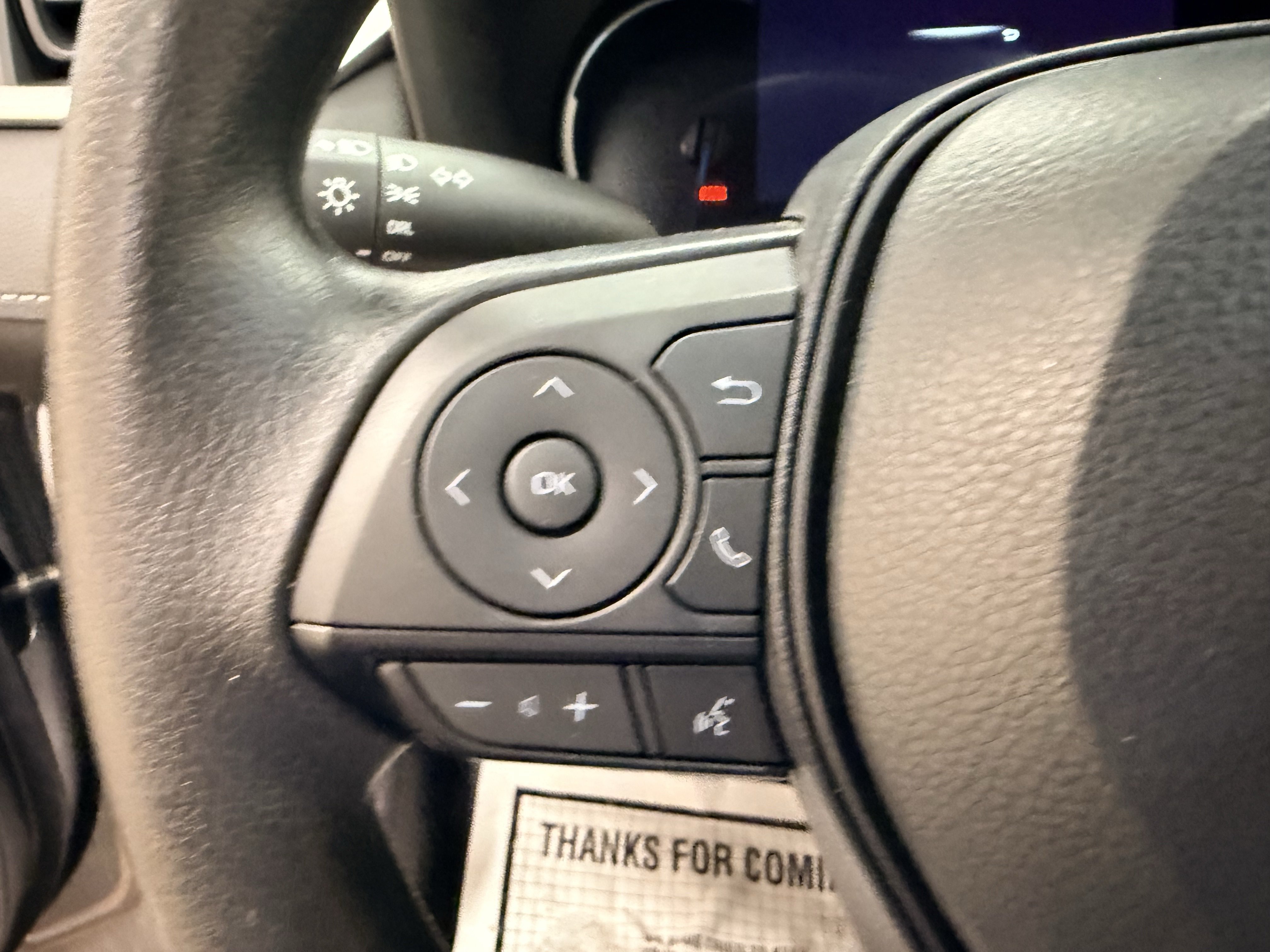 Used 2024 Toyota RAV4 LE AWD/4WD image 10