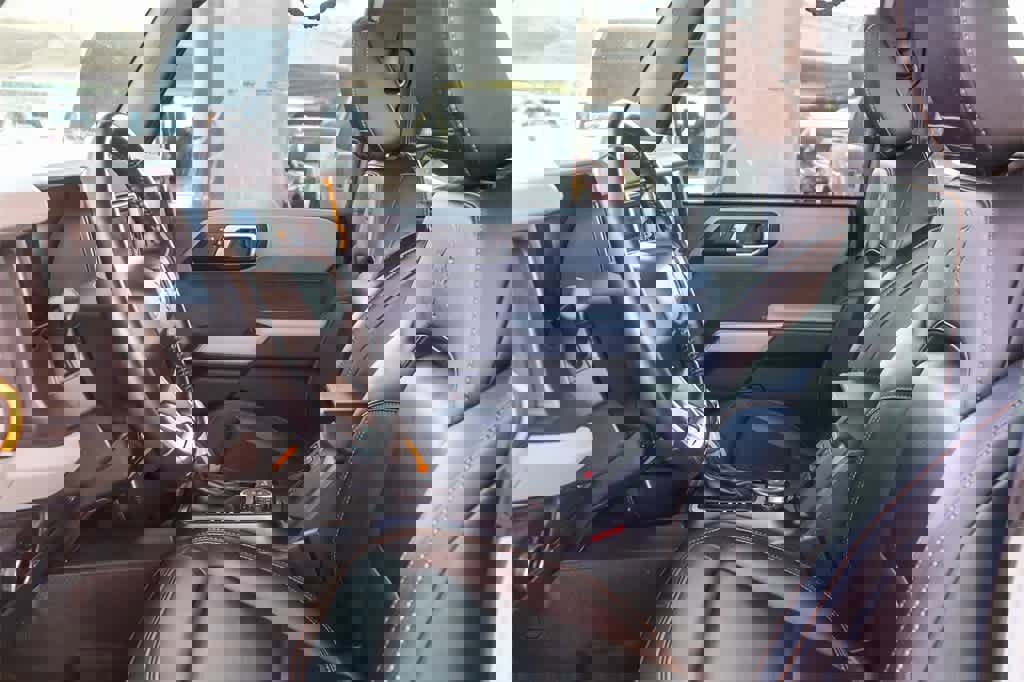 Used 2022 Ford Bronco Badlands w/ Sasquatch Package image 21