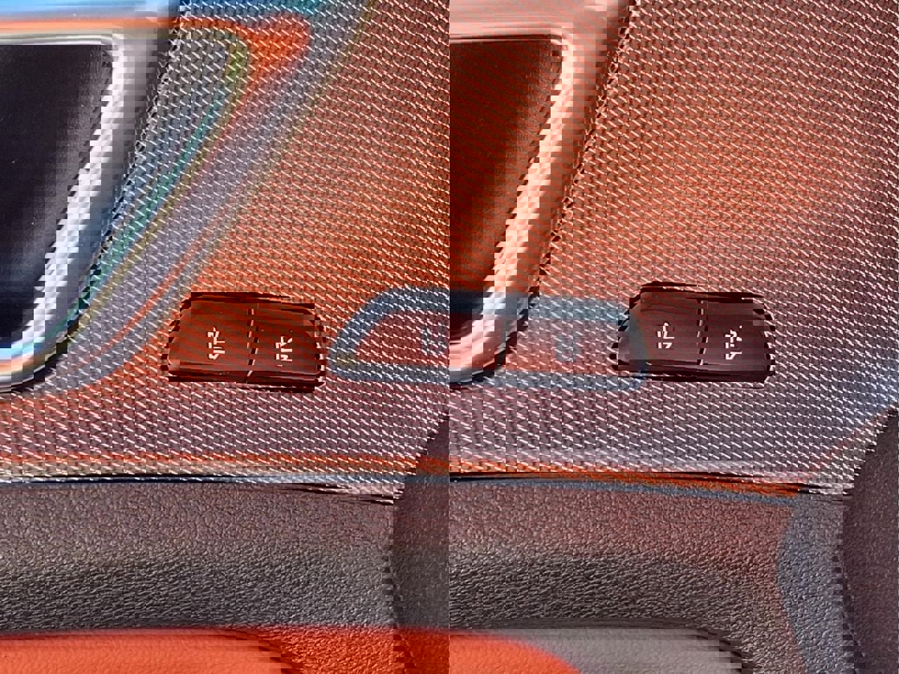 Used 2023 Kia Sportage SX image 14