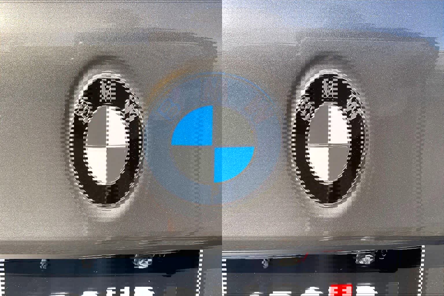 Used 2018 BMW 530e xDrive image 32