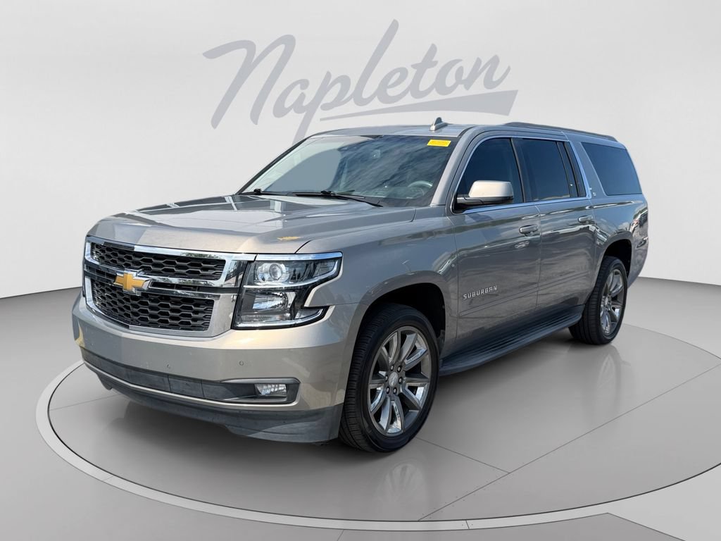 Used 2019 Chevrolet Suburban LT RWD image 1