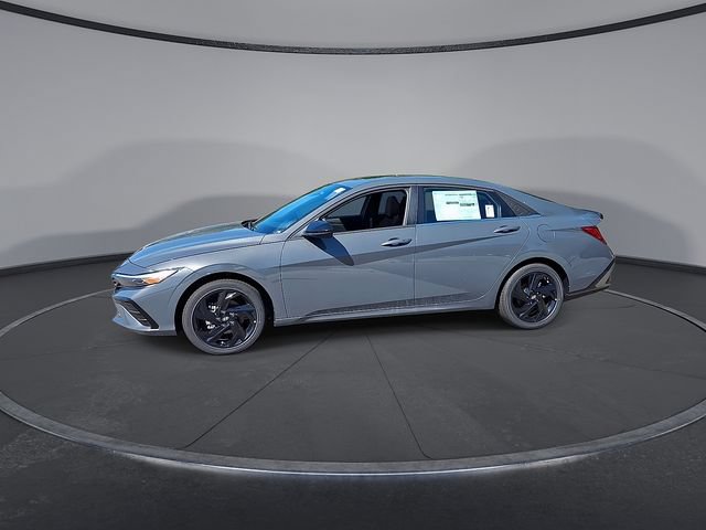 New 2026 Hyundai Elantra SEL Sport Premium FWD image 5