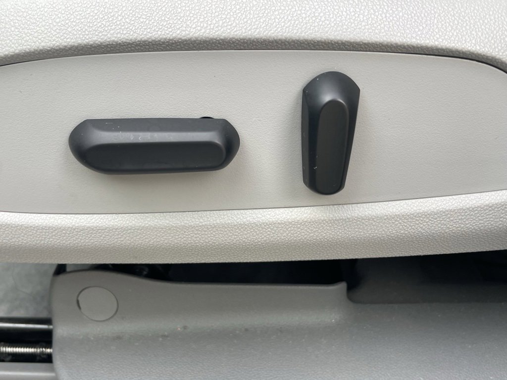 Certified 2019 GMC Acadia SLE w/ Driver Alert Package I image 32