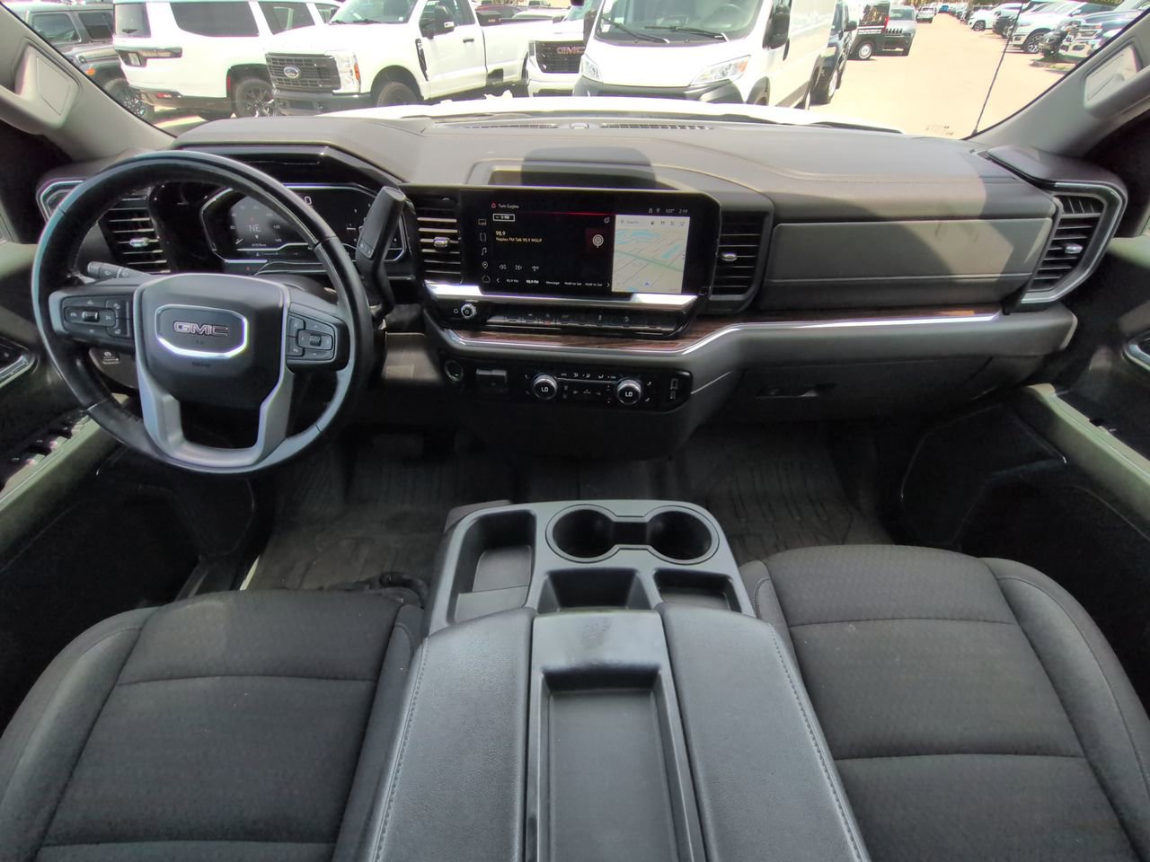 Used 2024 GMC Sierra 1500 Elevation w/ LPO, Elevation Black Package AWD/4WD image 15