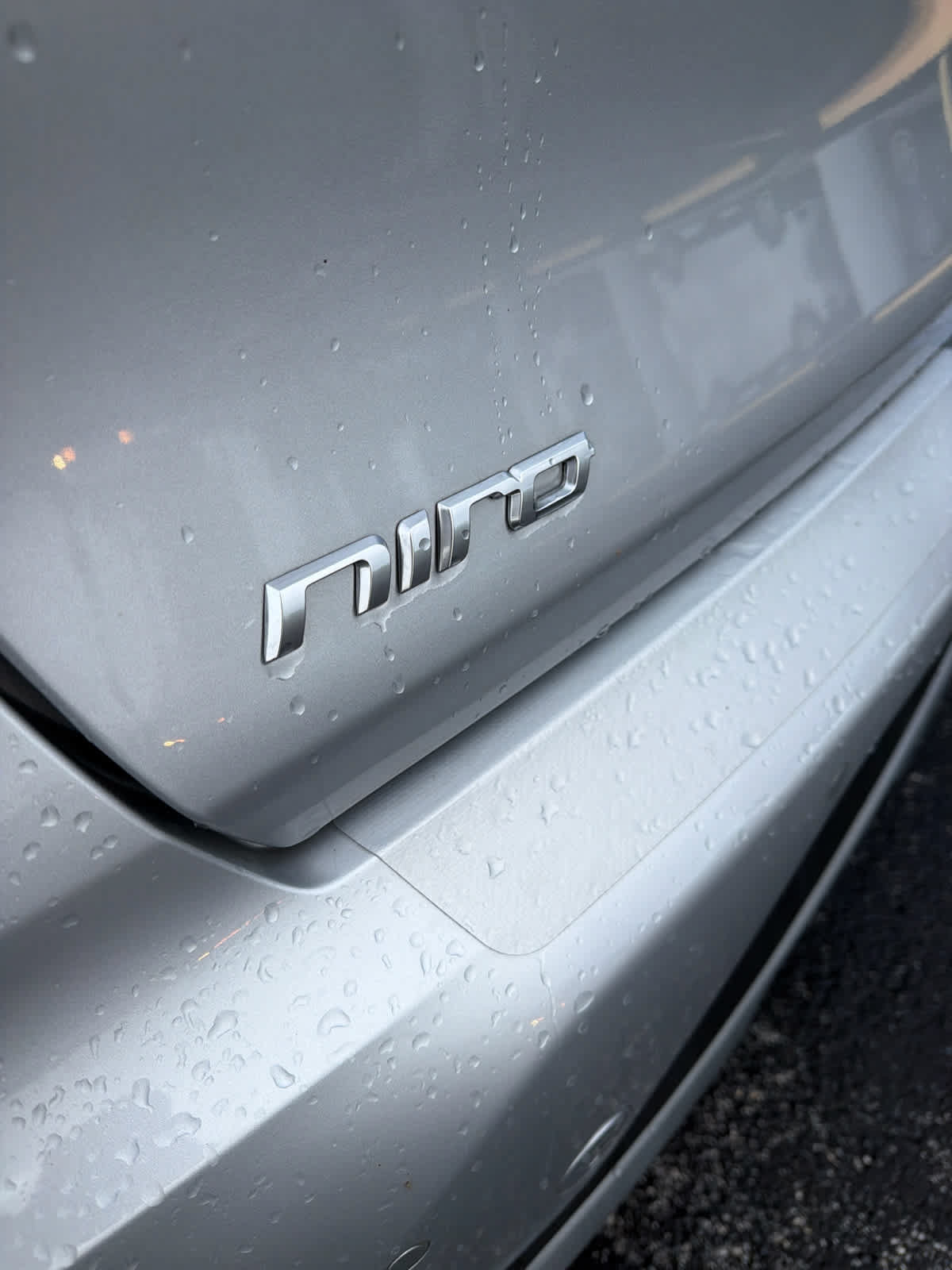 Used 2021 Kia Niro EX Premium FWD image 11