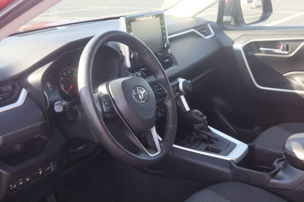 Used 2022 Toyota RAV4 XLE w/ Convenience Package AWD/4WD image 26