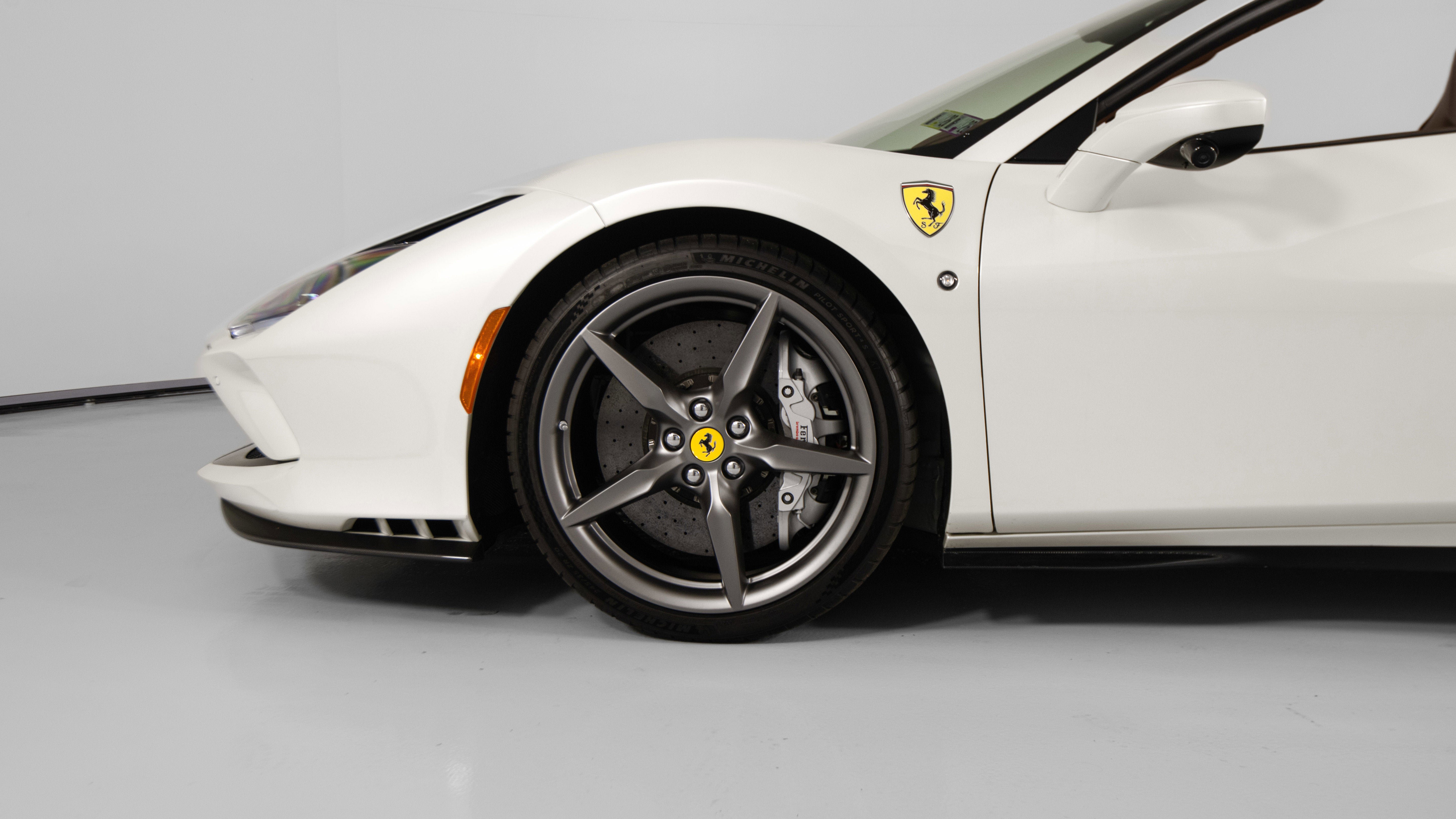 Certified 2022 Ferrari F8 Tributo image 31