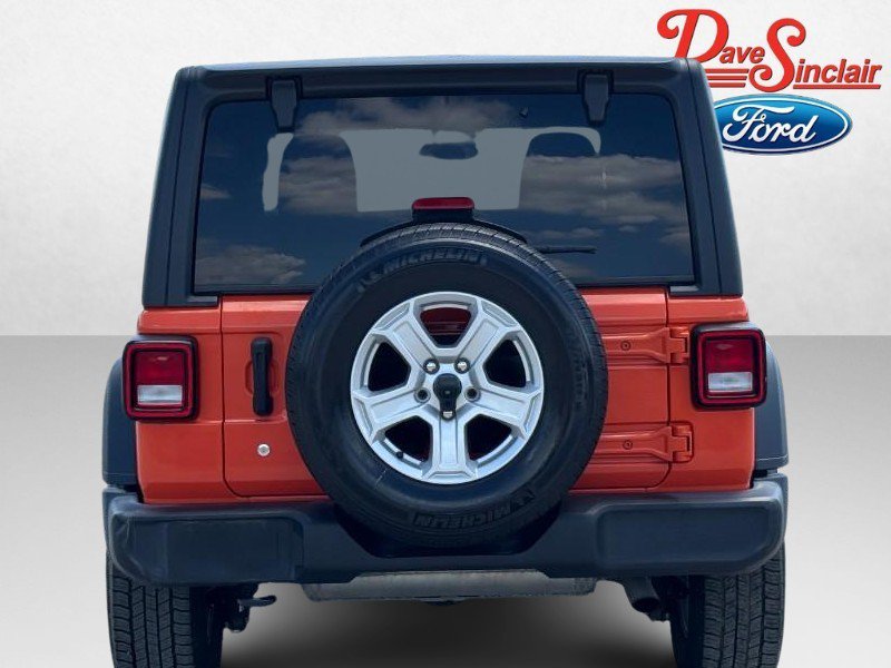 Used 2018 Jeep Wrangler Unlimited Sport S AWD/4WD image 8