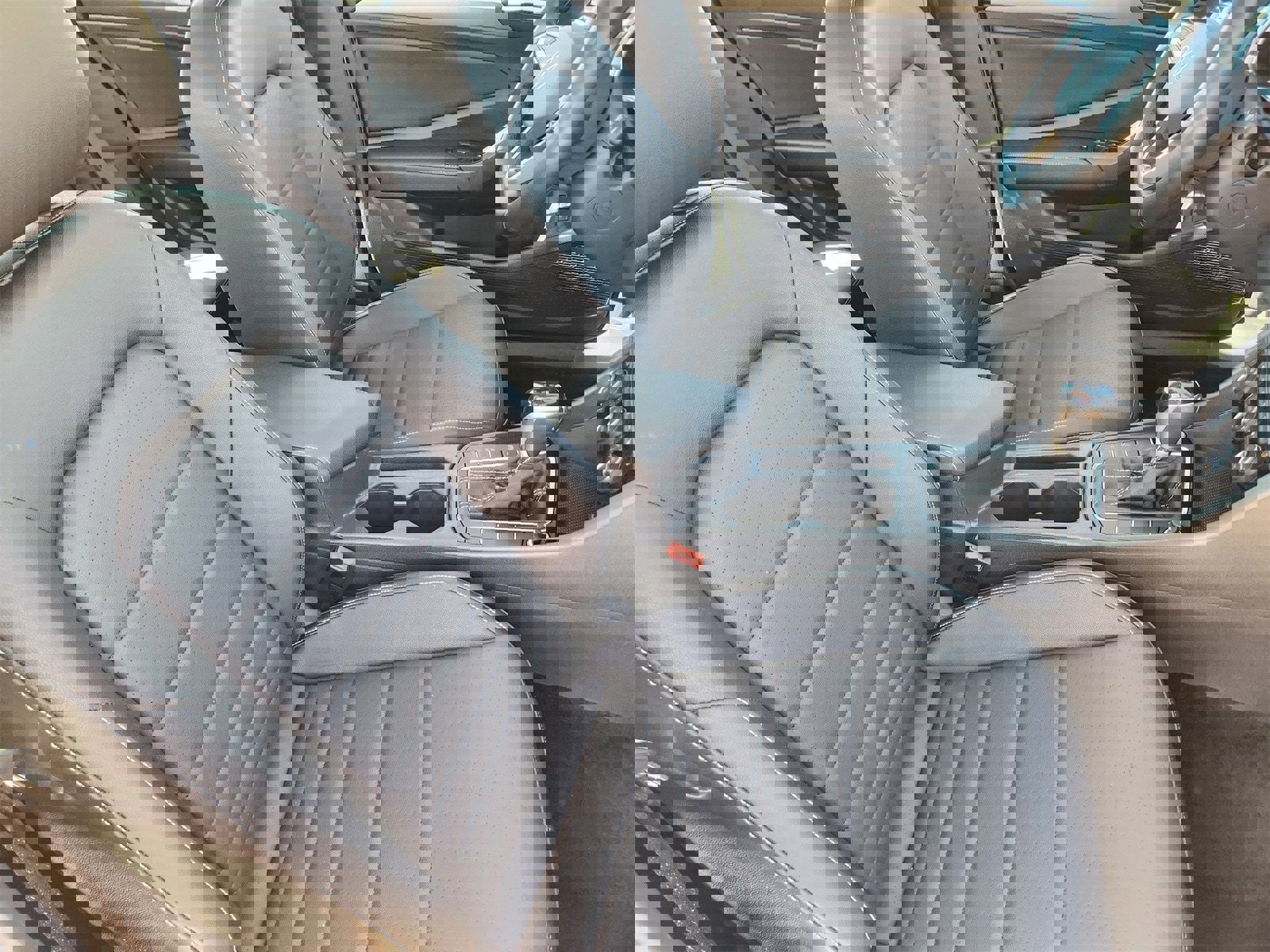 Used 2024 Volkswagen Jetta SE image 23