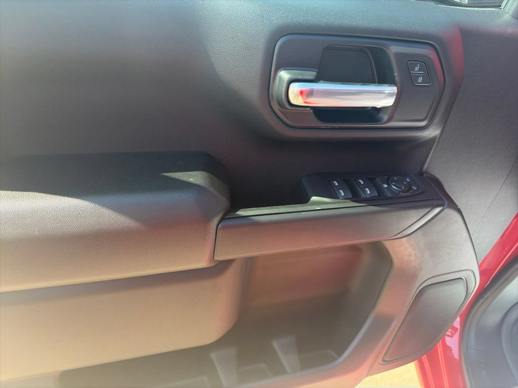 New 2026 GMC Sierra 1500 Pro w/ Graphite Edition AWD/4WD image 17