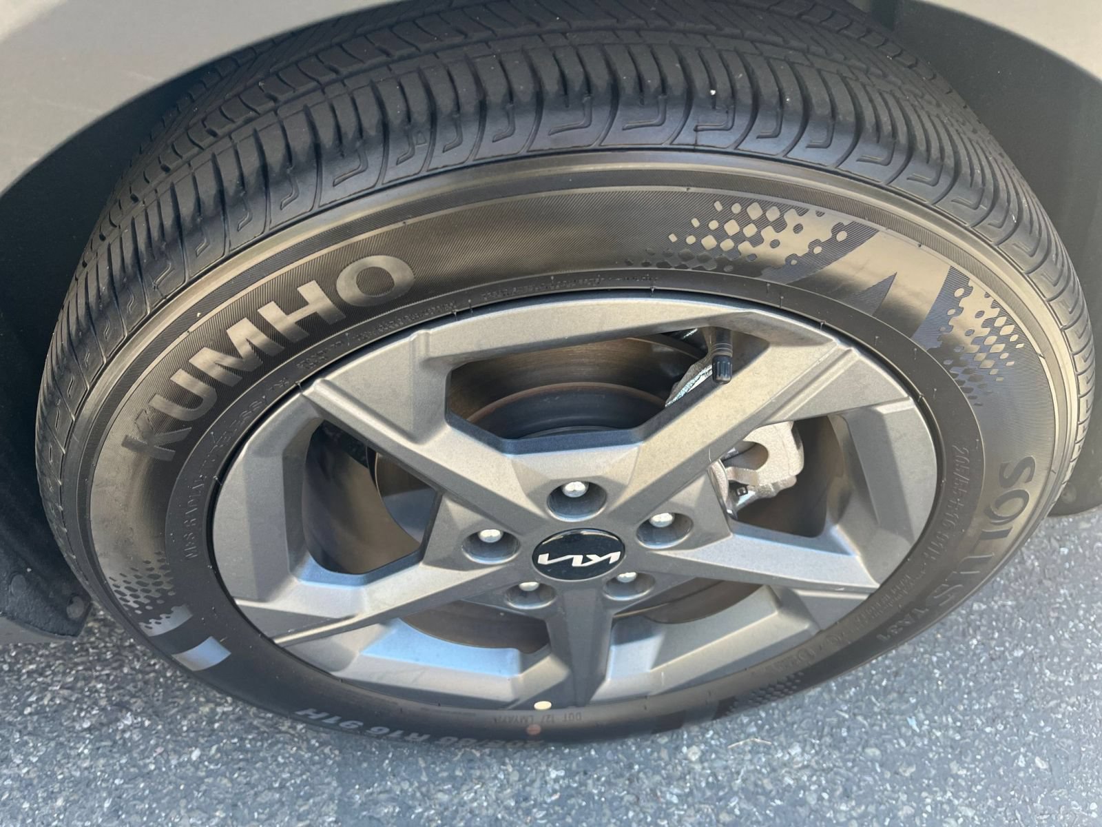 Used 2025 Kia K4 FWD image 29