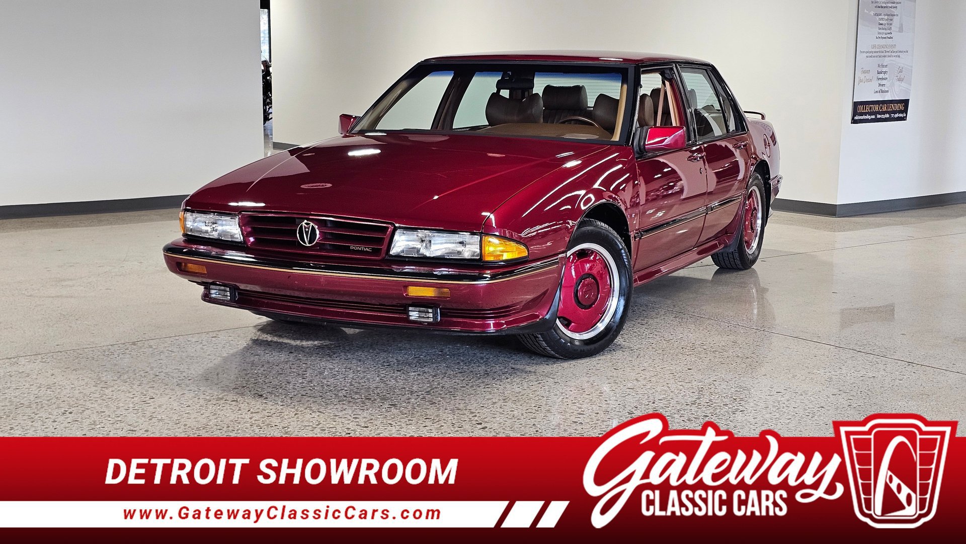 Used 1989 Pontiac Bonneville SSE FWD image 1