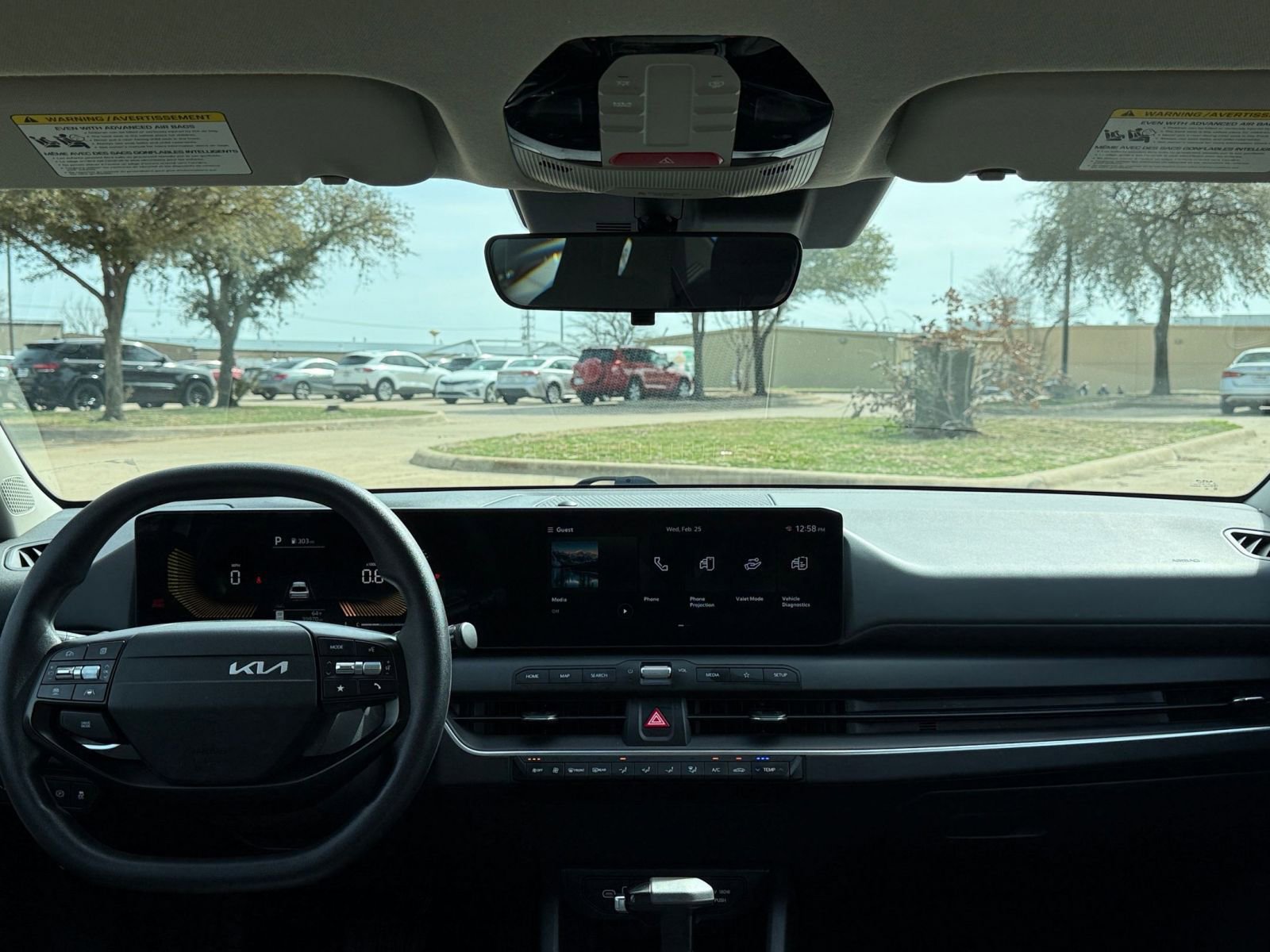 Used 2025 Kia K4 LXS image 35