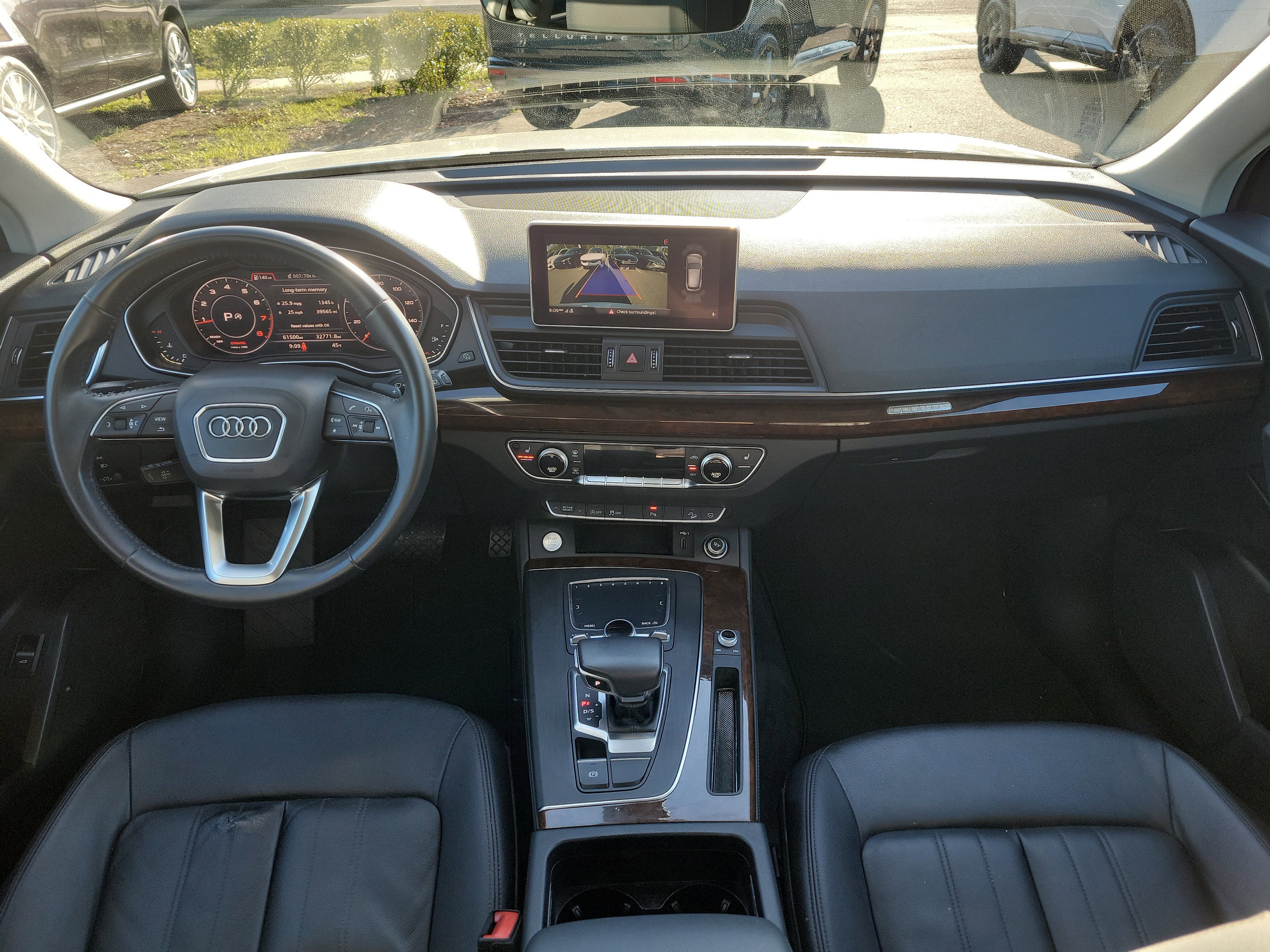 Used 2020 Audi Q5 2.0T Premium Plus w/ Premium Plus Package image 19