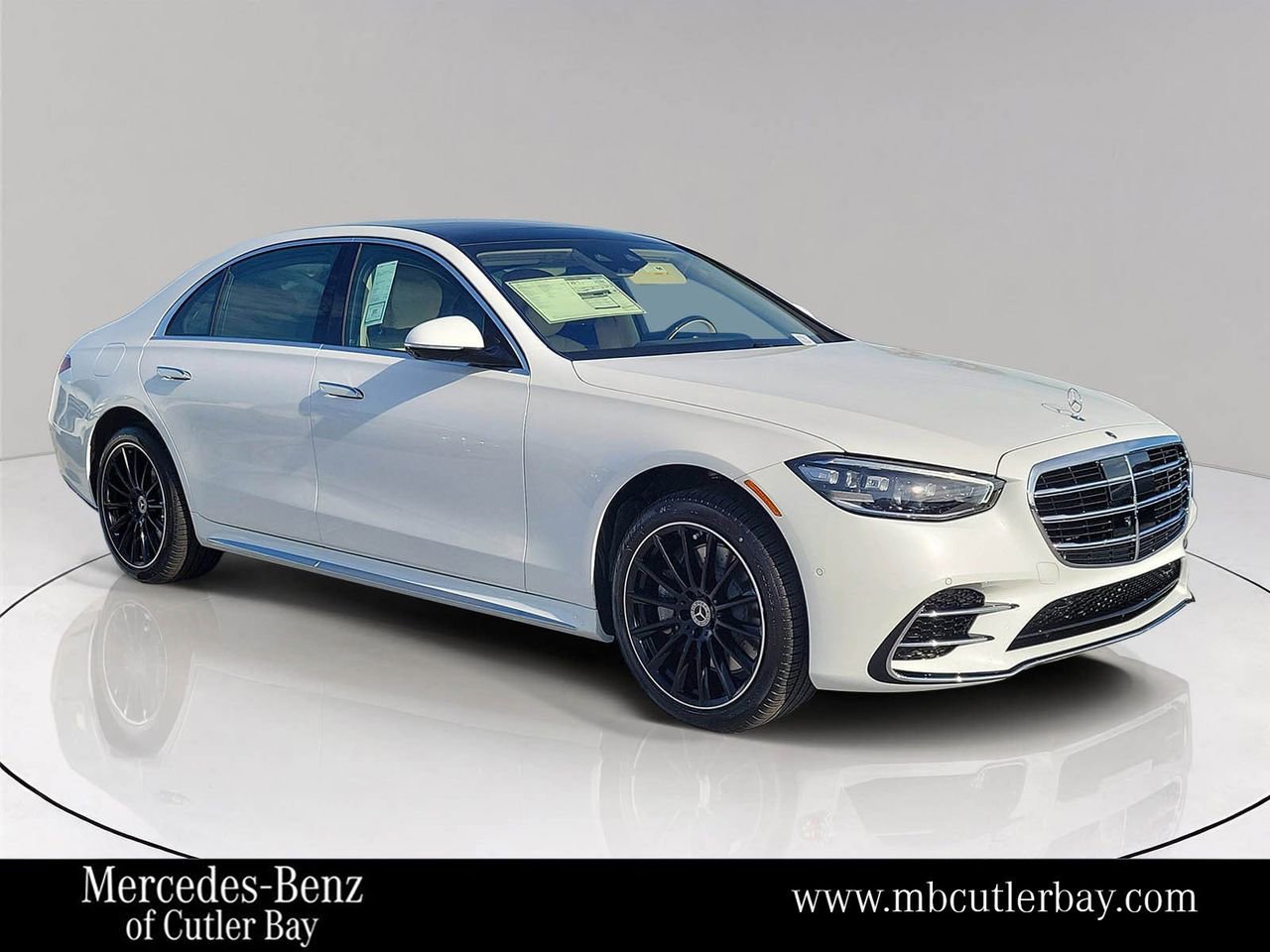 New 2026 Mercedes-Benz S 580 4MATIC Sedan image 1