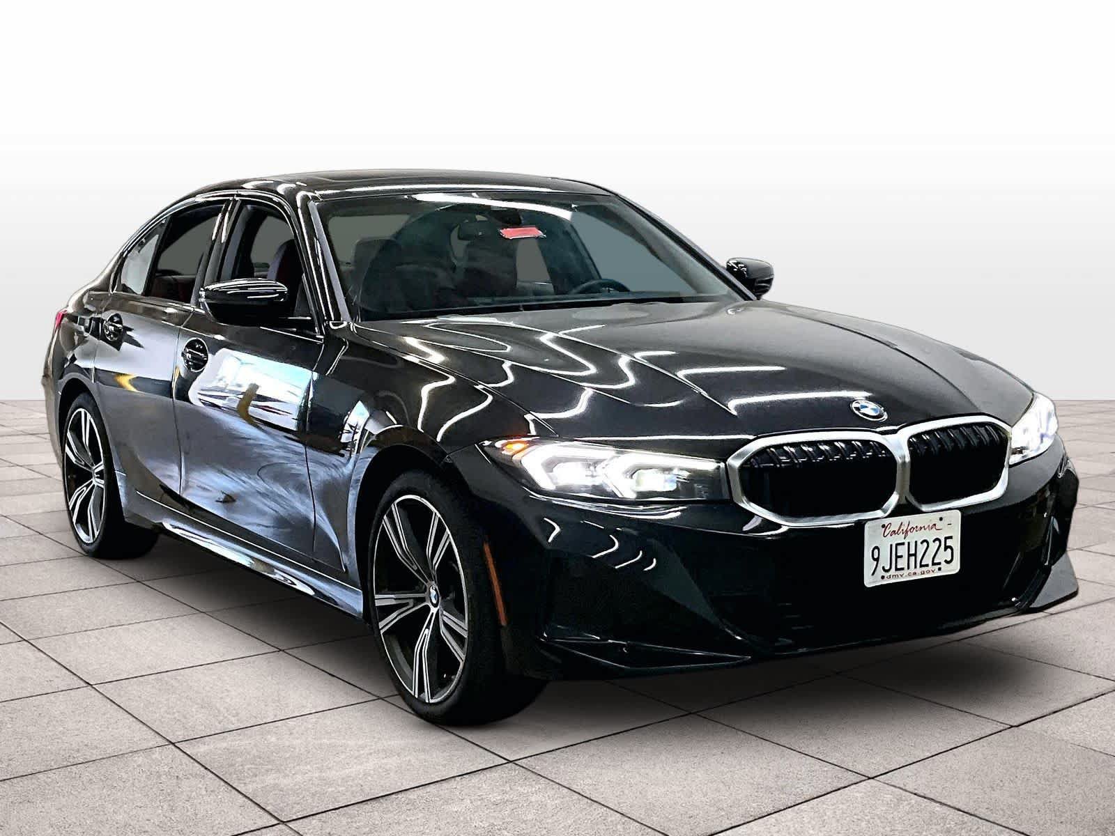 Used 2023 BMW 330i Sedan w/ Driving Assistance Package RWD image 2