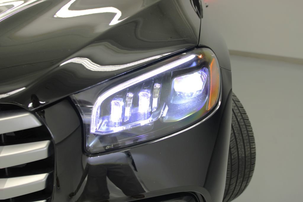 Certified 2026 Mercedes-Benz GLS 450 4MATIC image 11