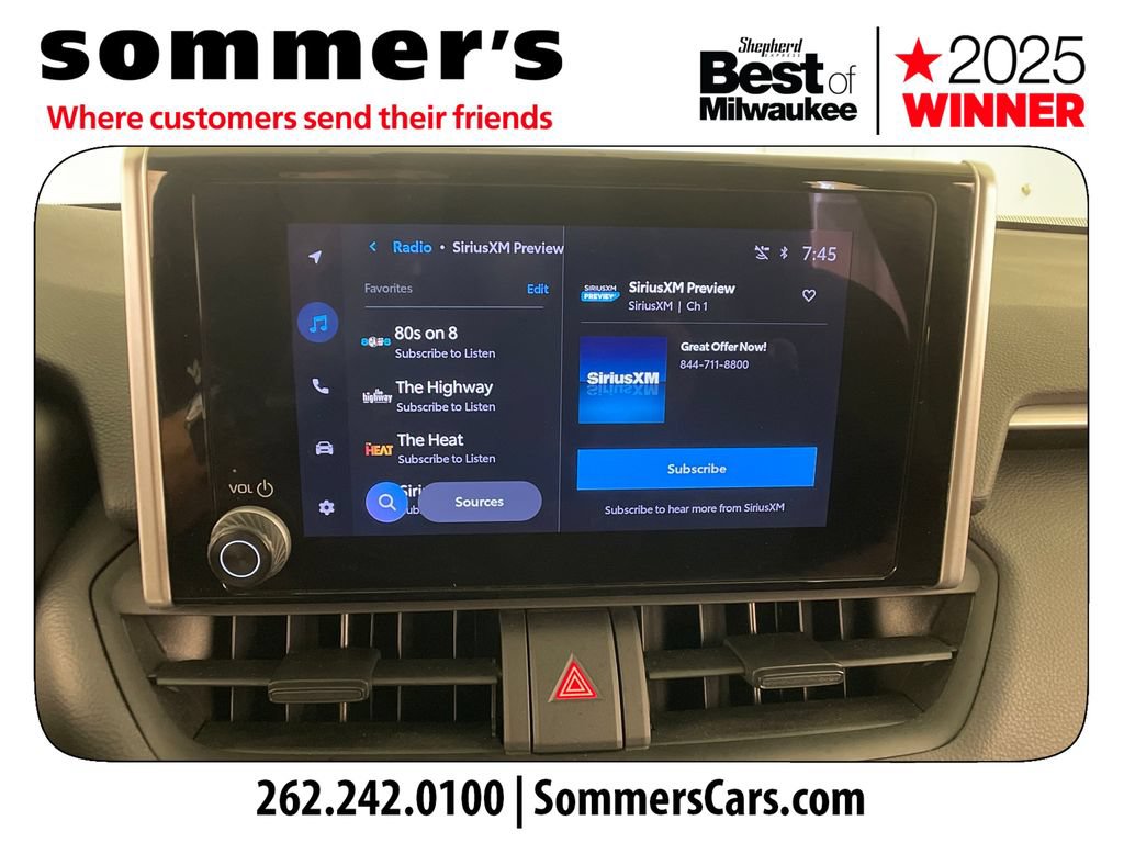 Used 2024 Toyota RAV4 SE w/ Convenience Package AWD/4WD image 15
