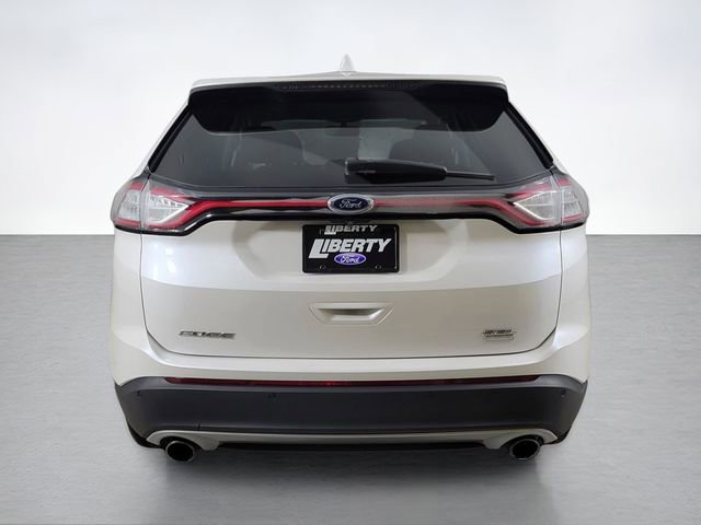 Certified 2018 Ford Edge SEL w/ Equipment Group 201A image 4