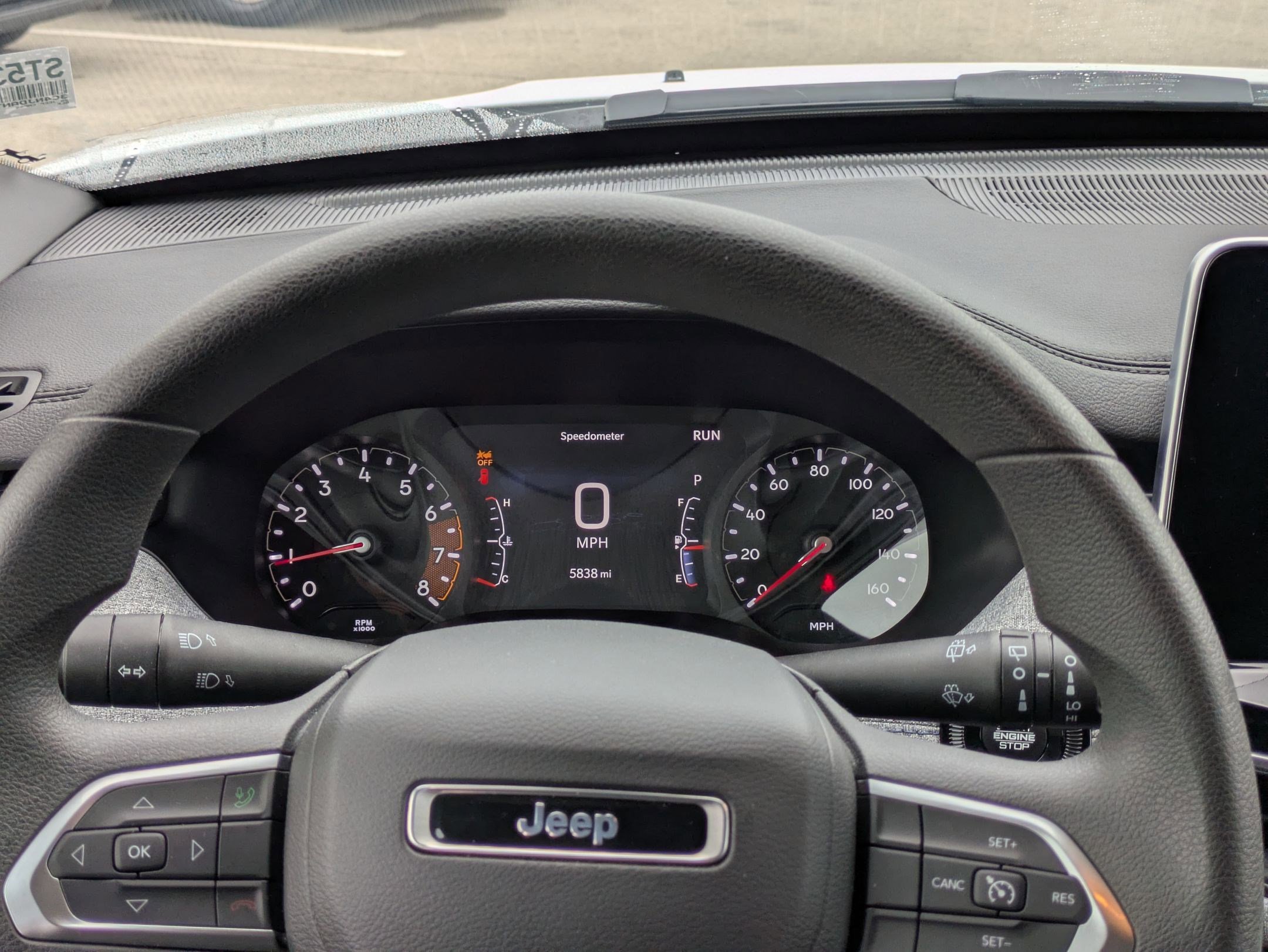 Used 2025 Jeep Compass Sport image 22