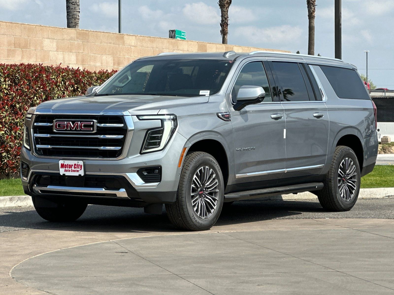 New 2026 GMC Yukon XL Elevation RWD image 8