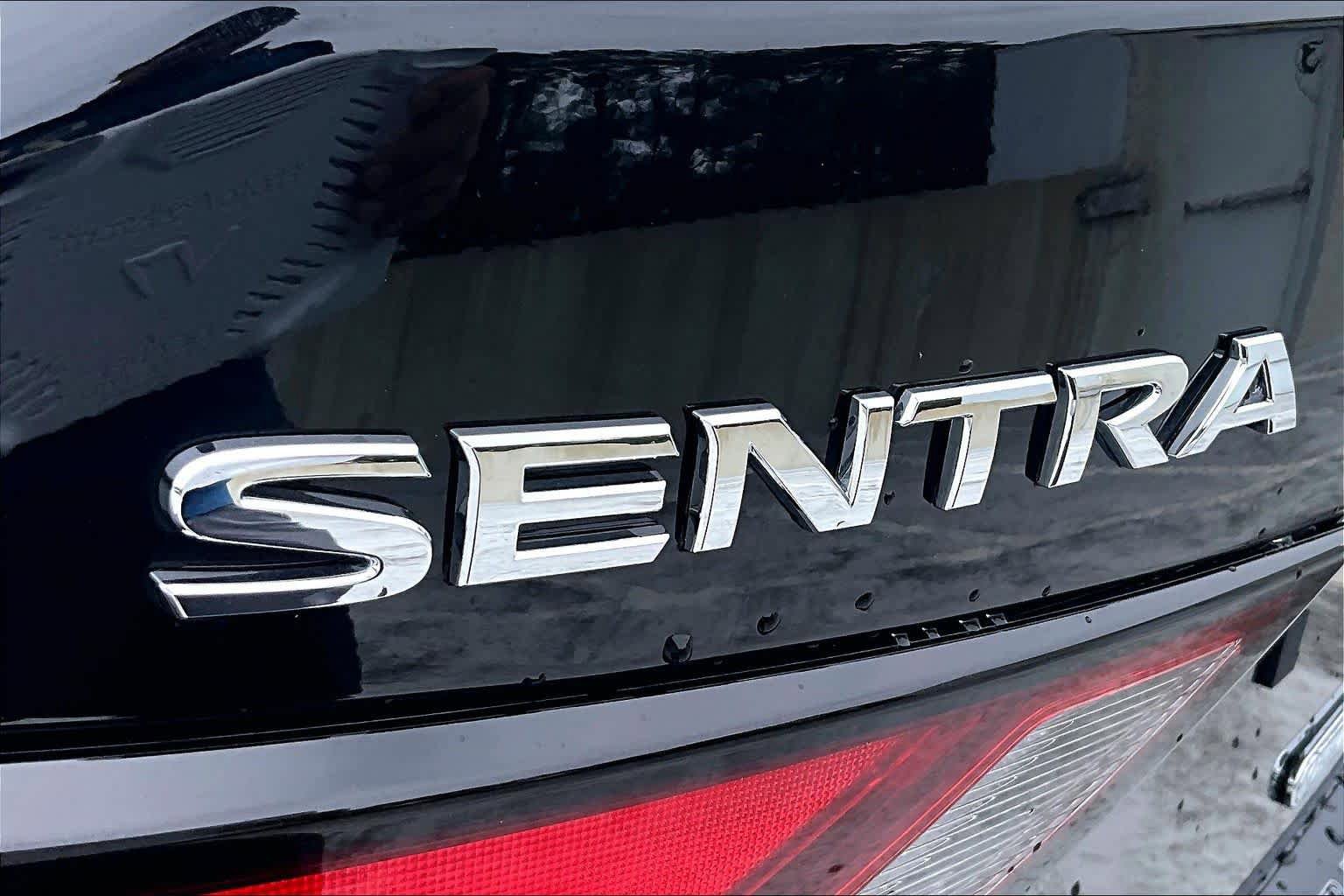 Used 2023 Nissan Sentra SV w/ All-Weather Package FWD image 31