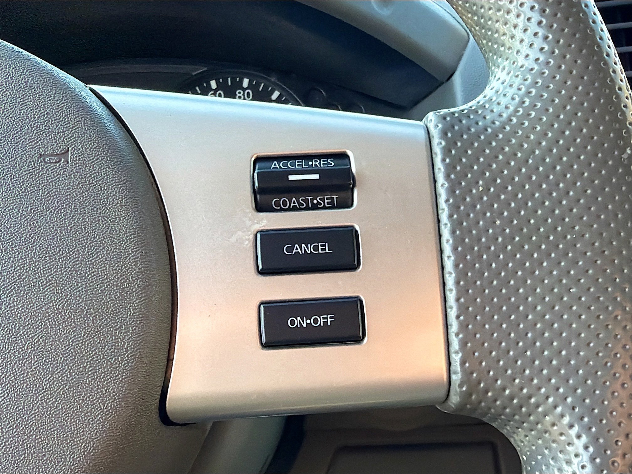 Used 2020 Nissan Frontier SV image 30