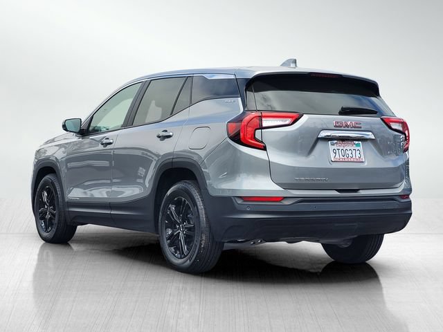 Used 2024 GMC Terrain SLE FWD image 6