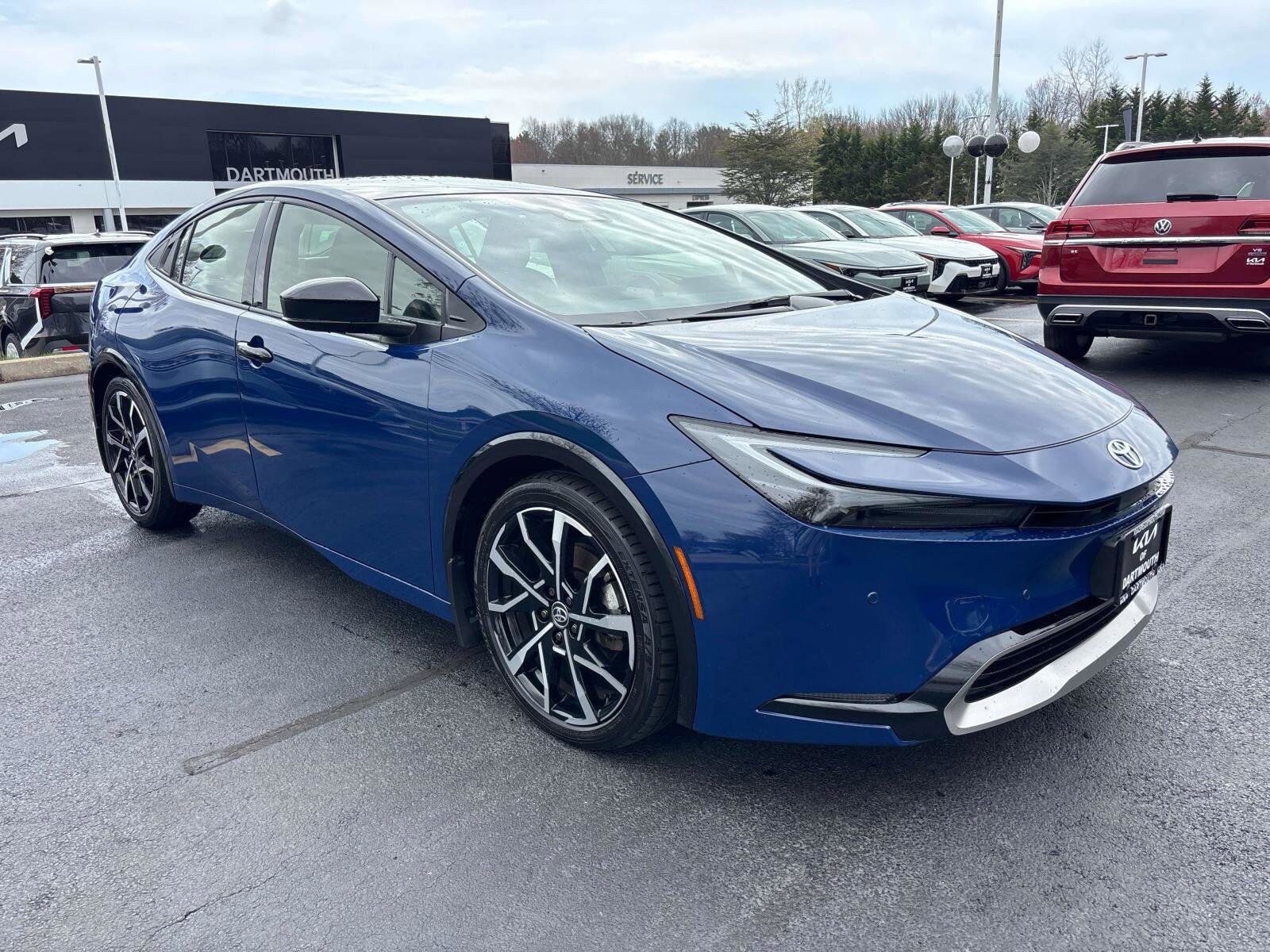 Used 2024 Toyota Prius Prime FWD image 5