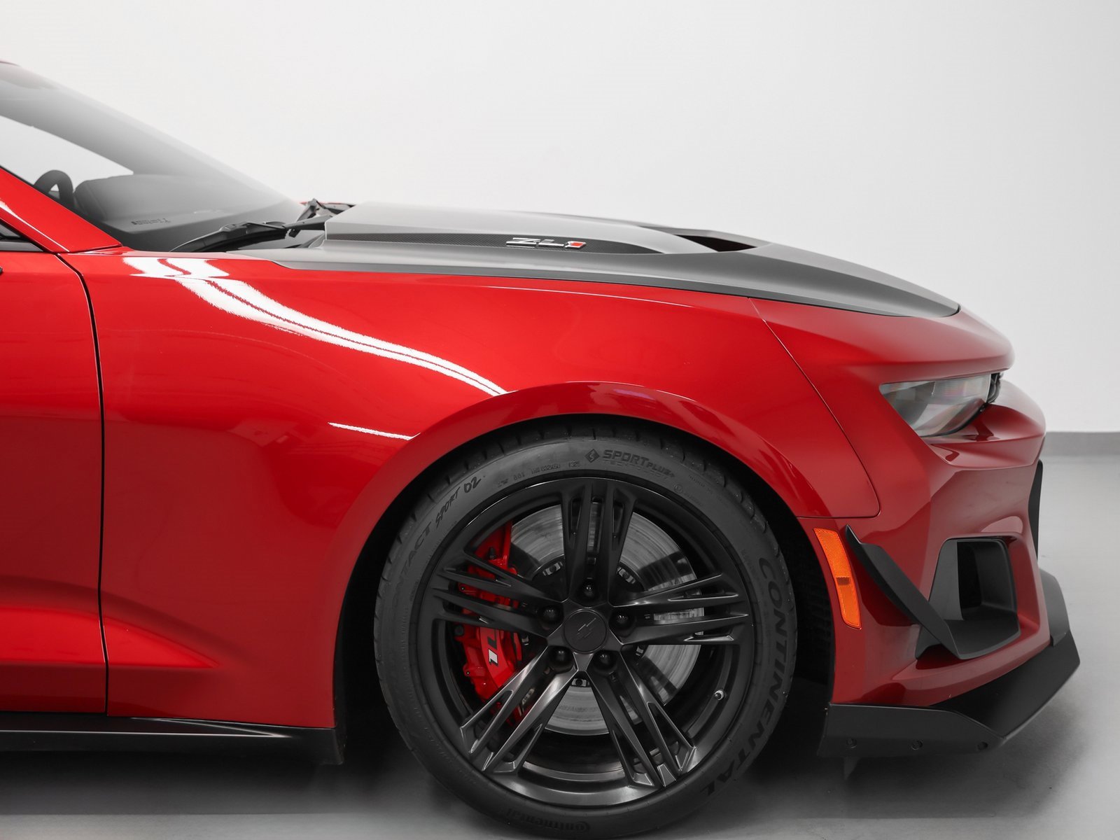 Used 2018 Chevrolet Camaro ZL1 image 16