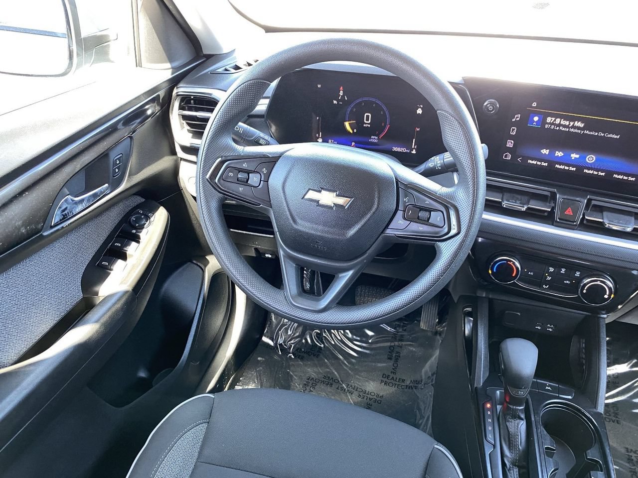 Used 2024 Chevrolet TrailBlazer LT FWD image 15
