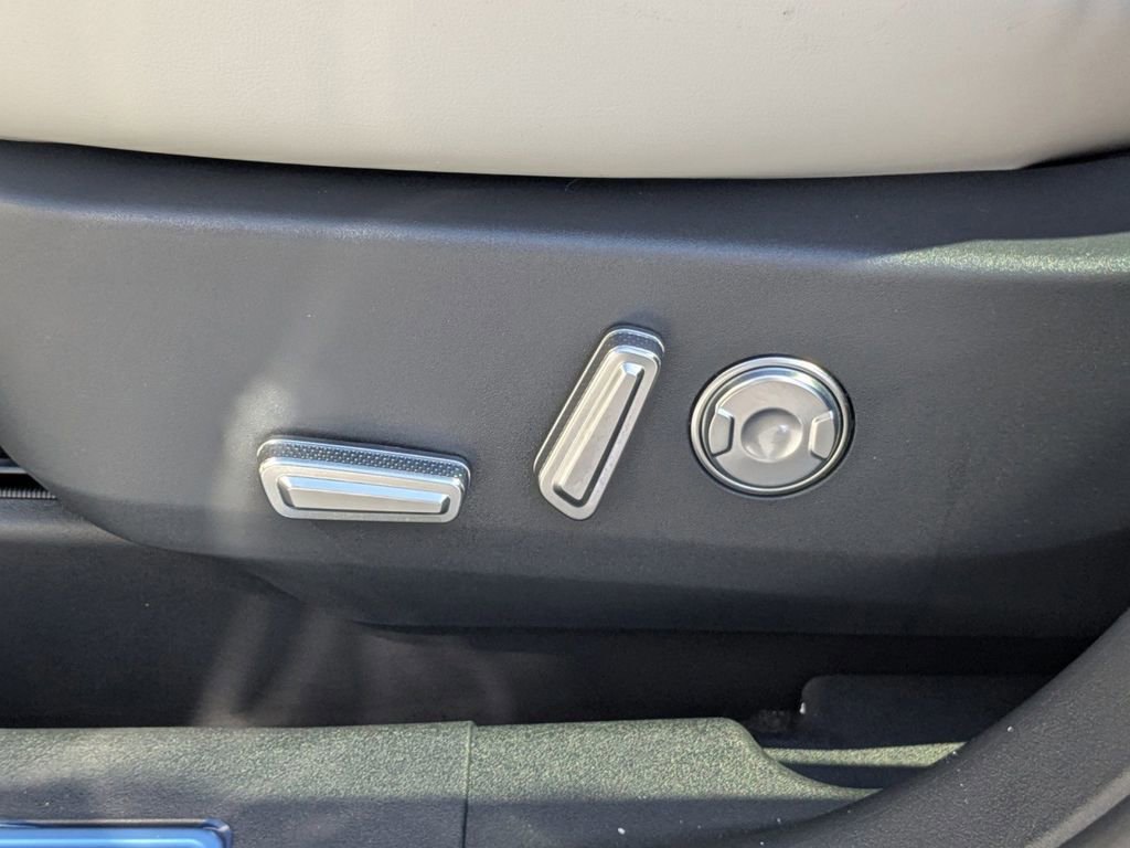 New 2026 Lincoln Nautilus Reserve image 21