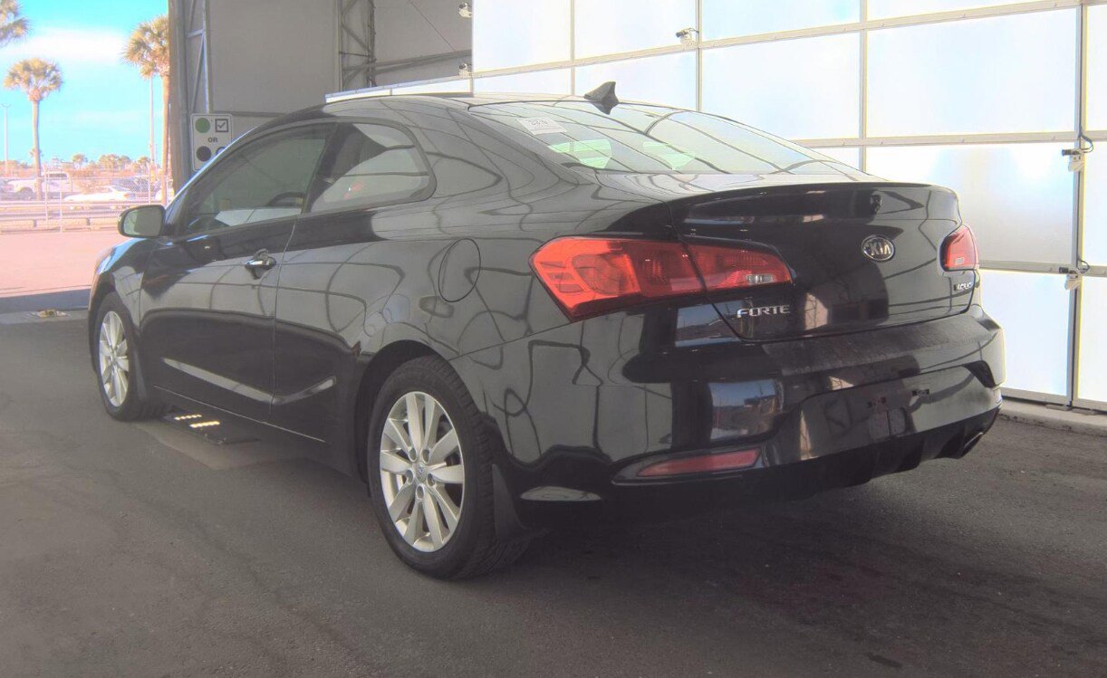 Used 2014 Kia Forte Koup EX image 9