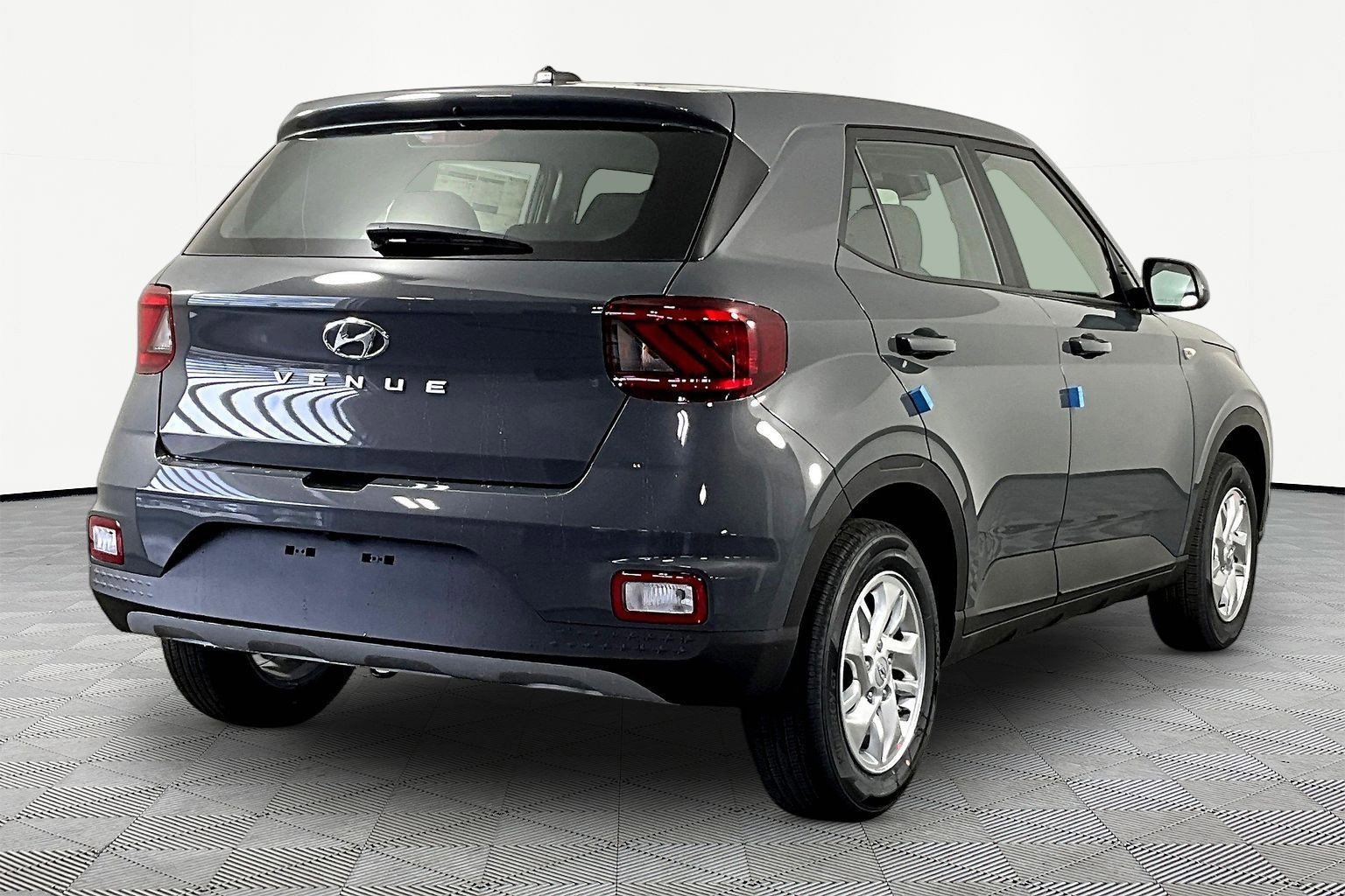 New 2026 Hyundai Venue SE FWD image 7