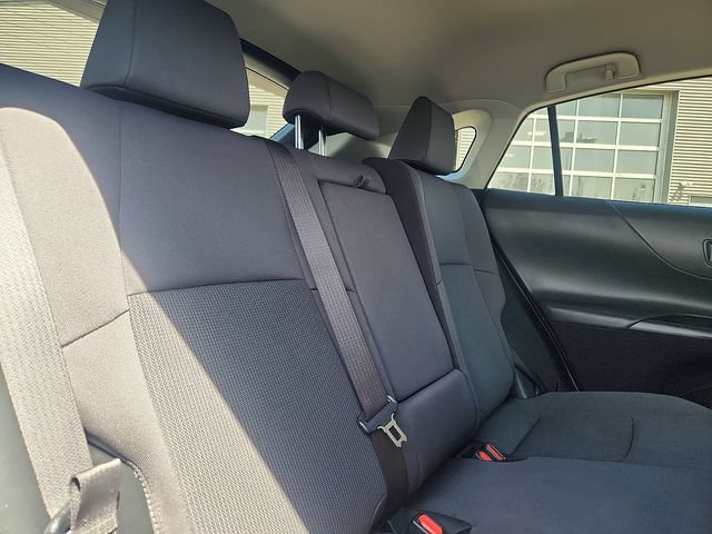Used 2023 Toyota Venza LE AWD/4WD image 28