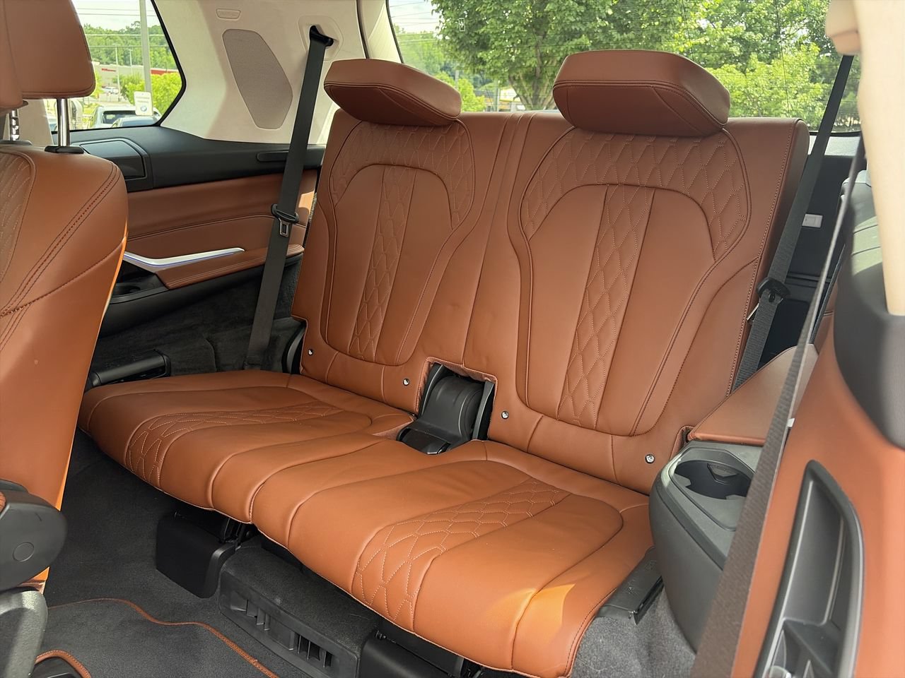 Certified 2025 BMW X7 M60i AWD/4WD image 33