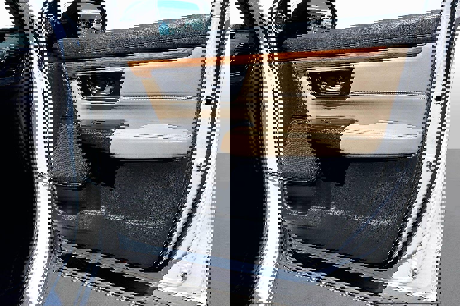 Used 2019 Honda CR-V EX-L image 17