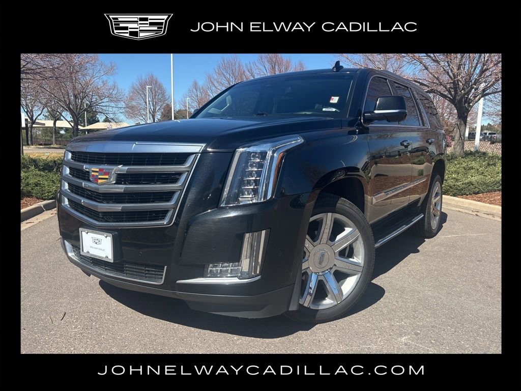 Used 2017 Cadillac Escalade Luxury image 1