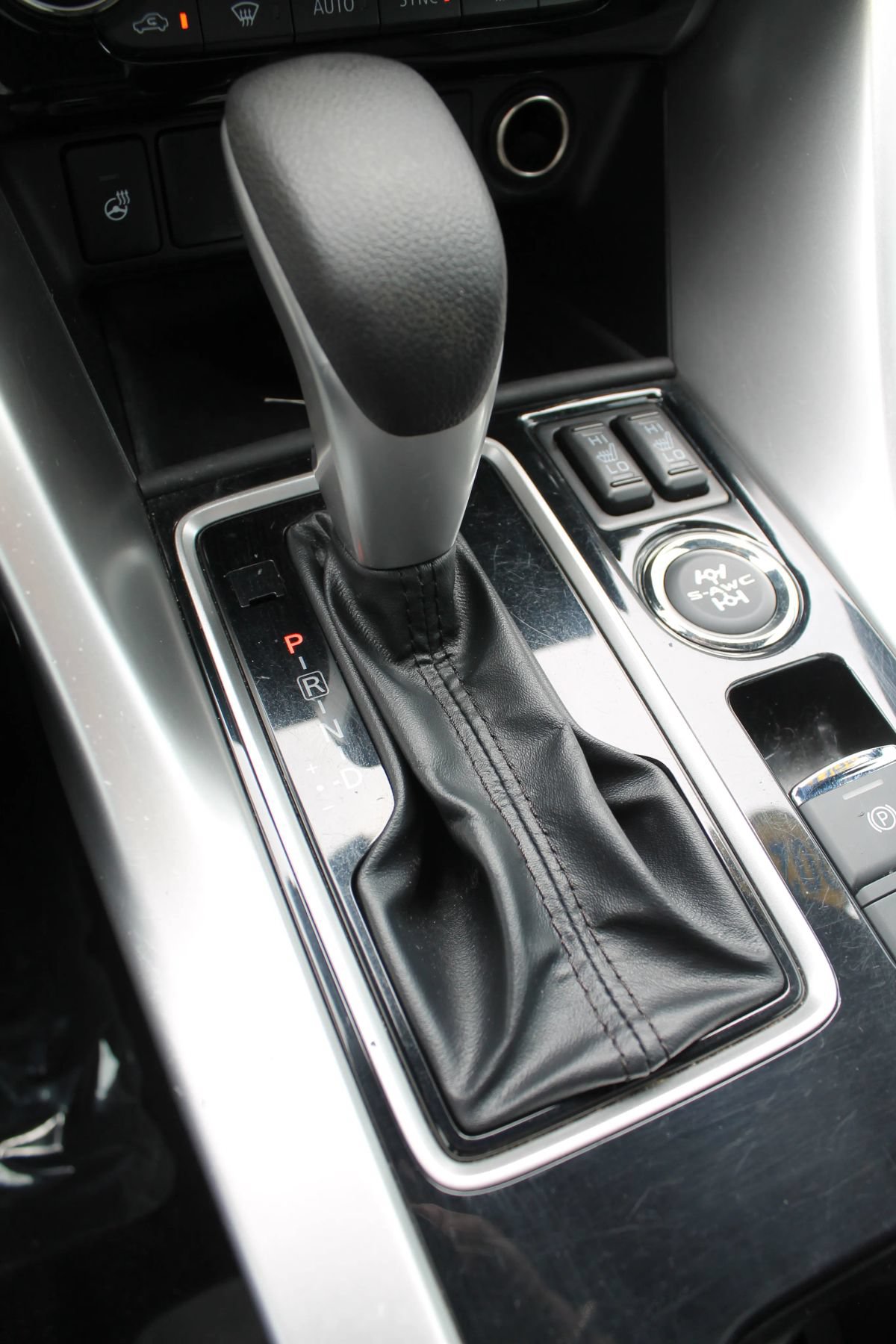 Used 2023 Mitsubishi Eclipse Cross SEL AWD/4WD image 38