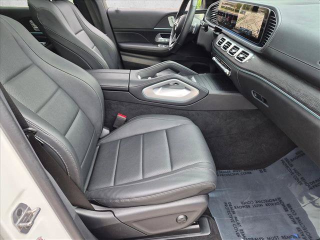 Used 2025 Mercedes-Benz GLS 450 4MATIC image 22